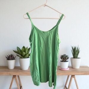 Universal Thread Vibrant Green Tank